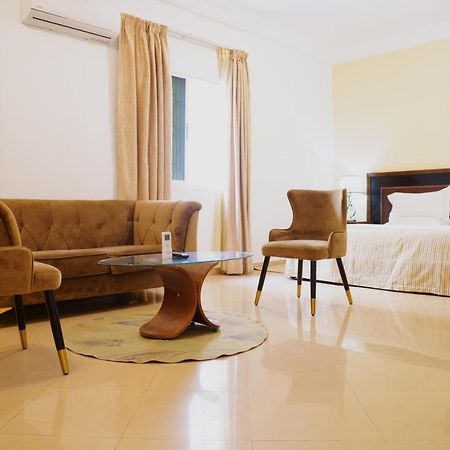 Le Feto Hotel Dakar Exterior photo