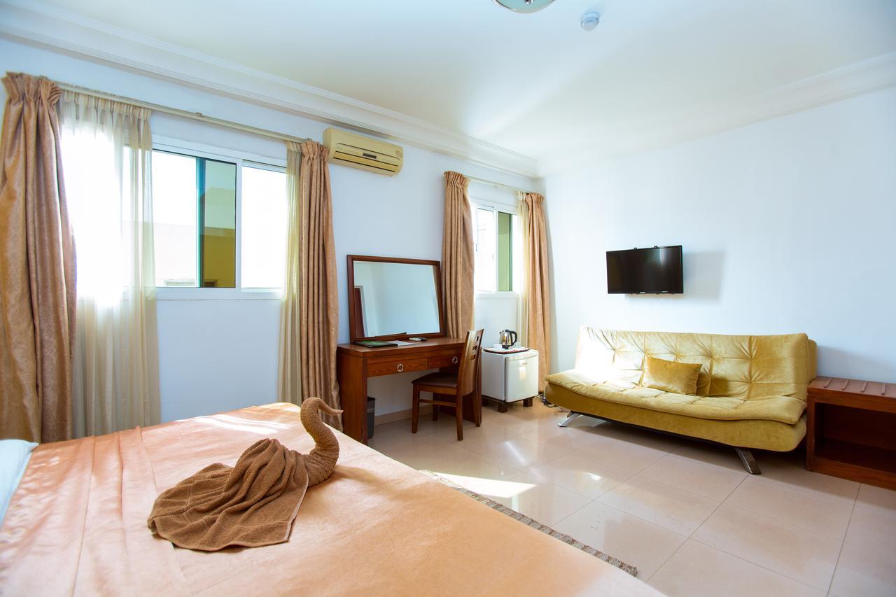 Le Feto Hotel Dakar Exterior photo